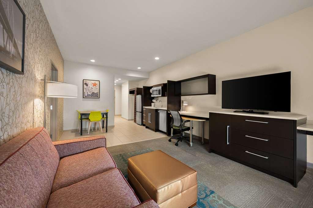 Home2 Suites By Hilton Baytown Room photo